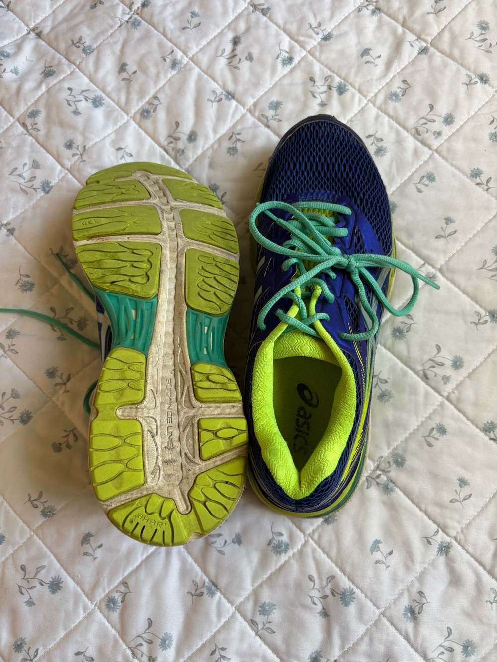 ASICS Blue & Lime Women's Running Shoes - Picture 4 of 5